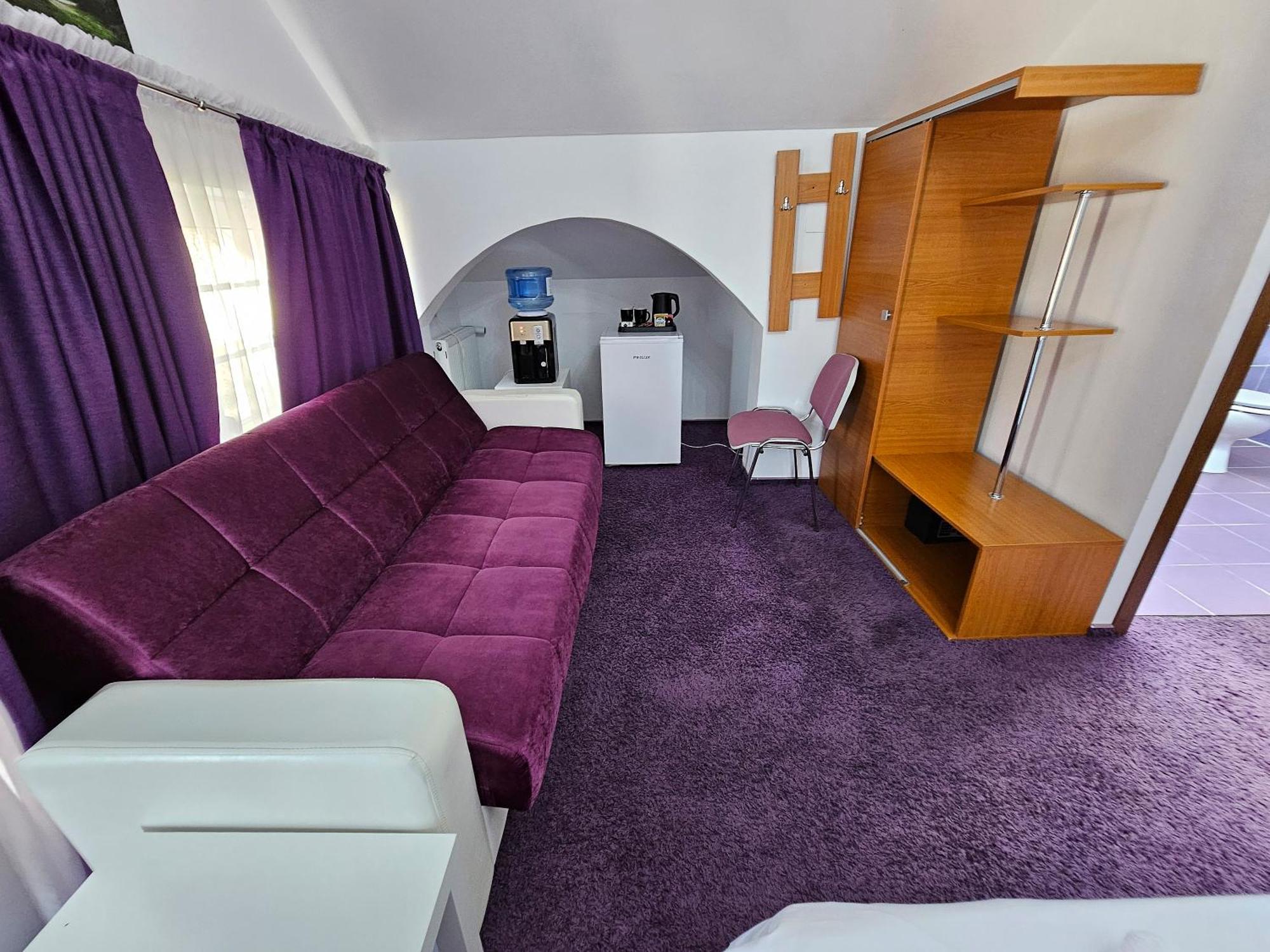 Hotel Iris Boutique à Otopeni Extérieur photo