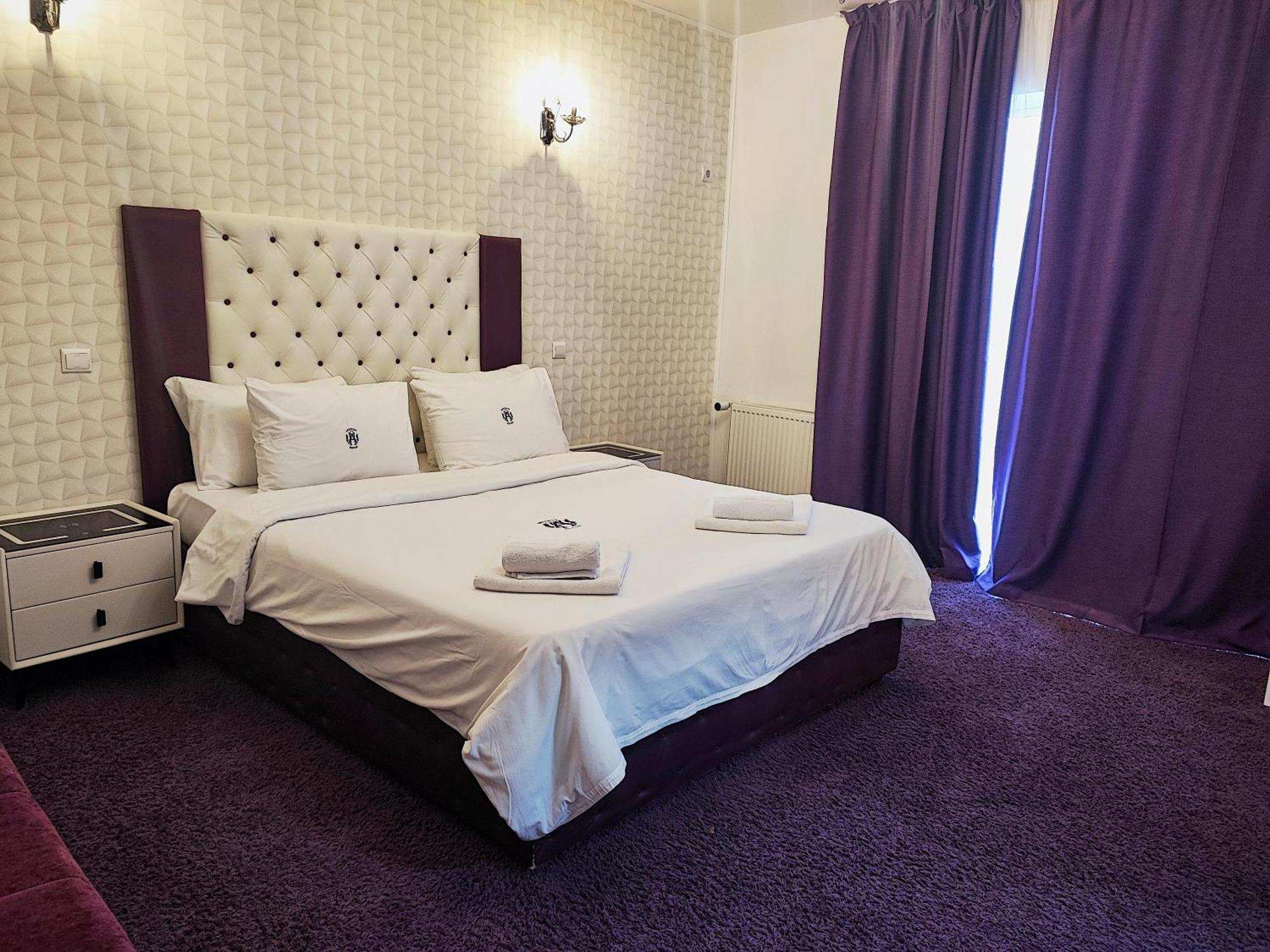 Hotel Iris Boutique à Otopeni Extérieur photo